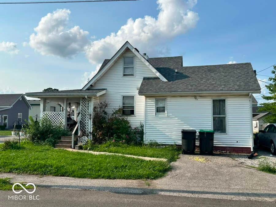 Property photo for 69 West Street, Whiteland, IN
