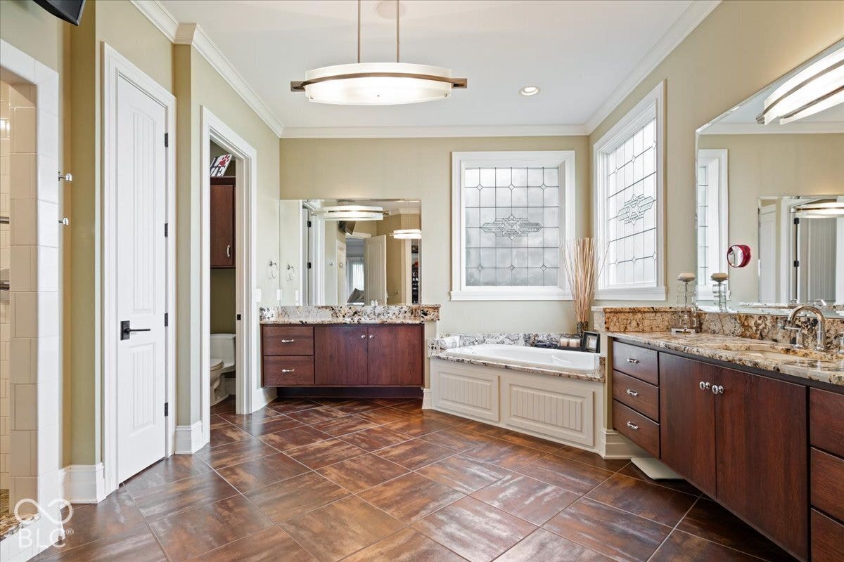 11306 Park Meadows Court, Noblesville, IN 46060