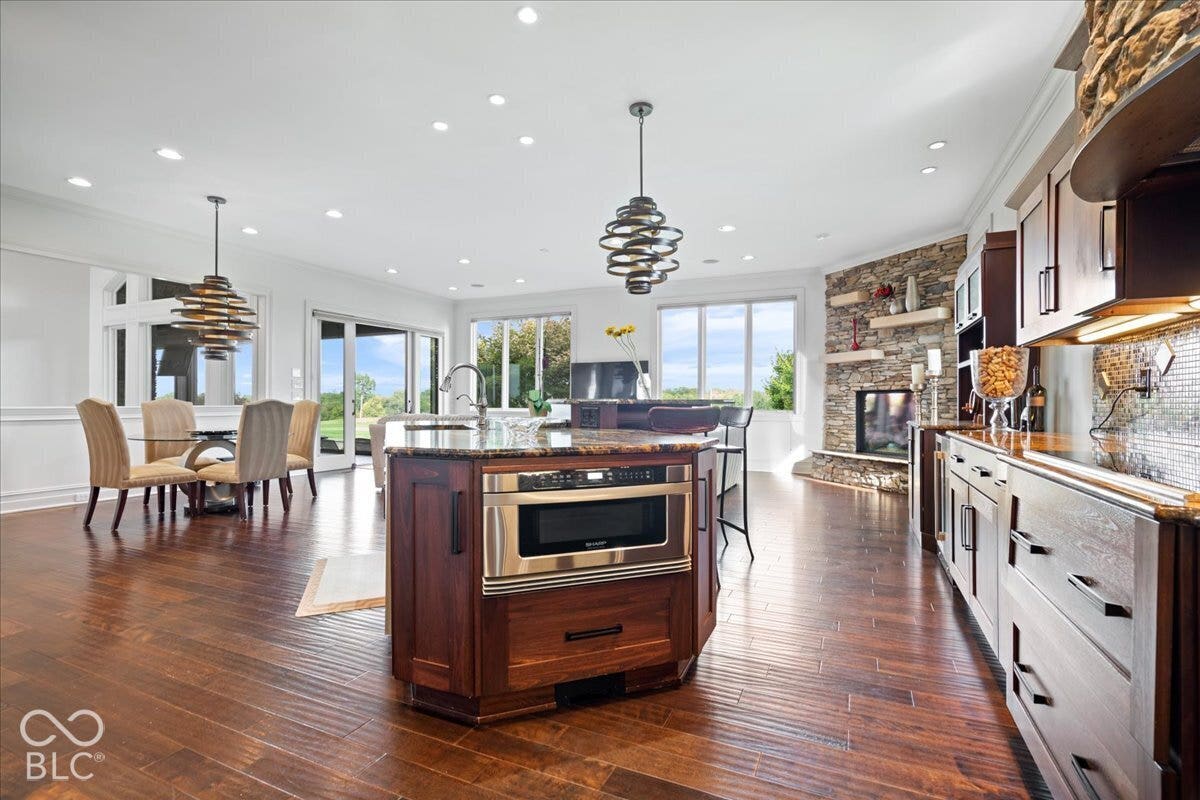11306 Park Meadows Court, Noblesville, IN 46060