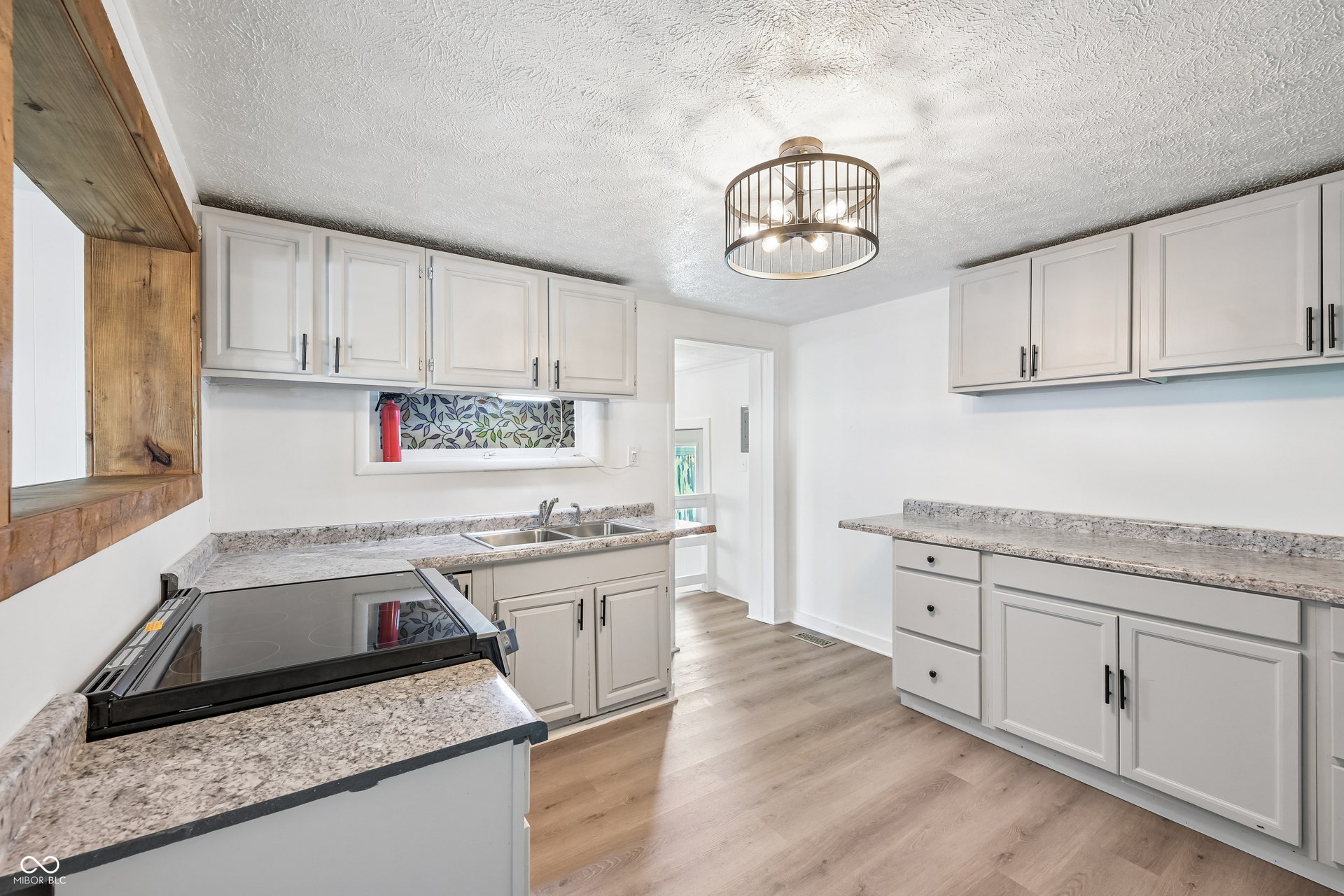 1511 E 20th Street, Muncie, IN 47302