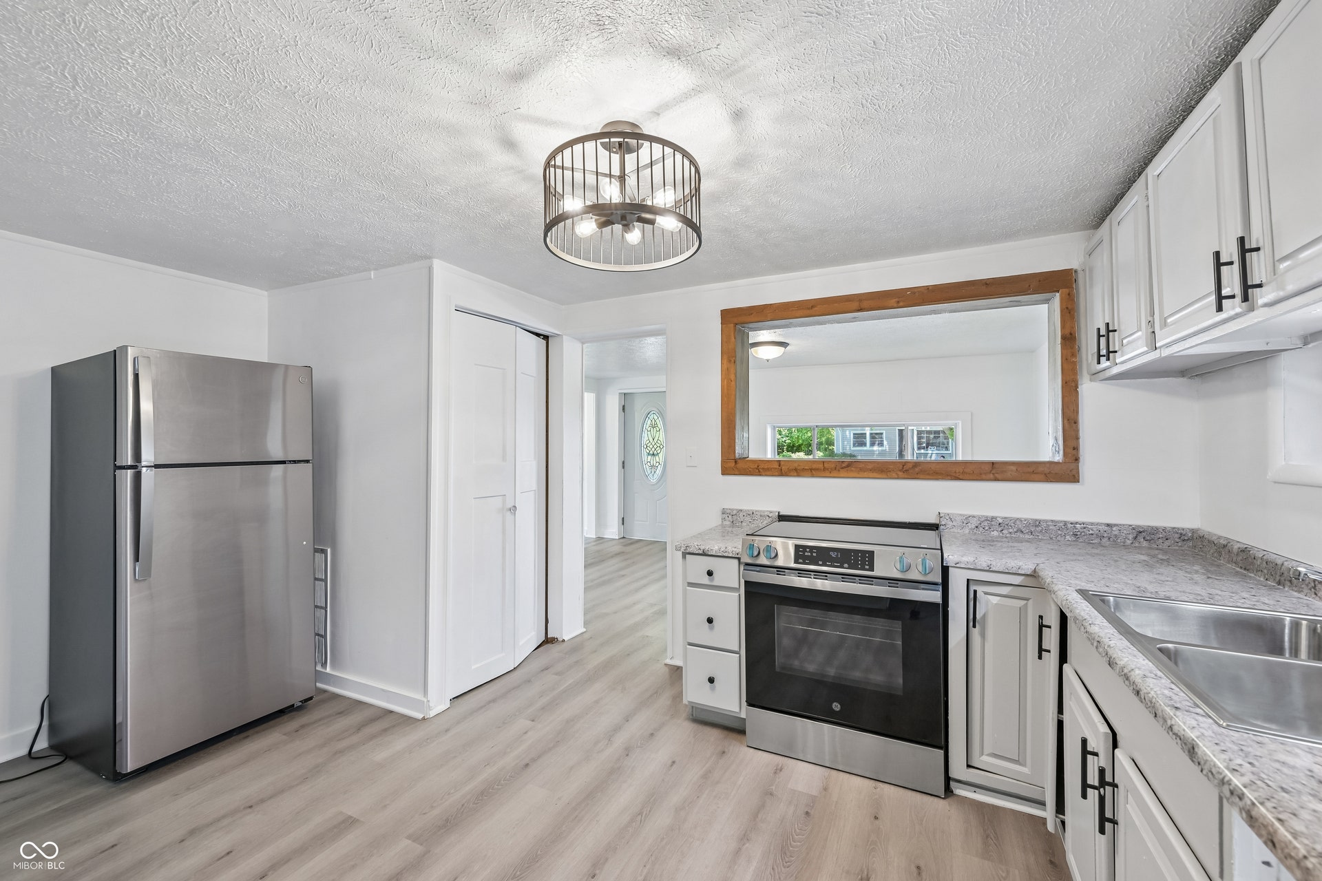1511 E 20th Street, Muncie, IN 47302