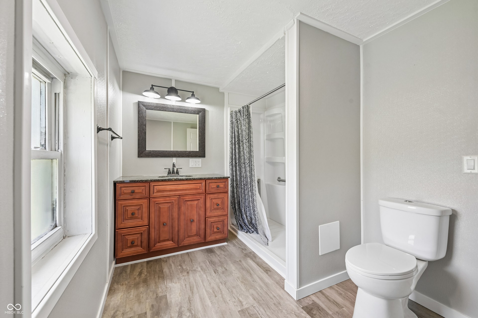 1511 E 20th Street, Muncie, IN 47302