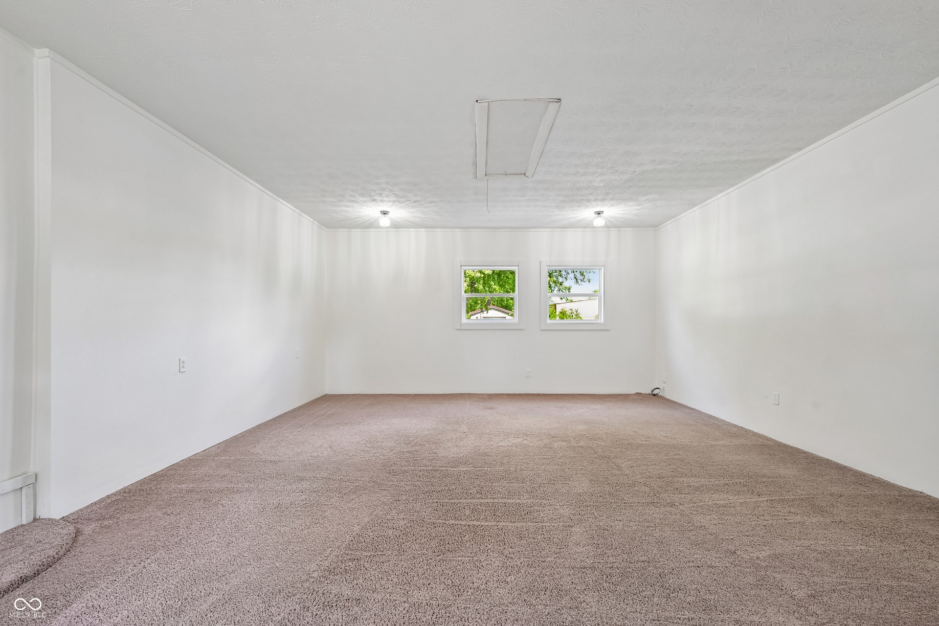 1511 E 20th Street, Muncie, IN 47302
