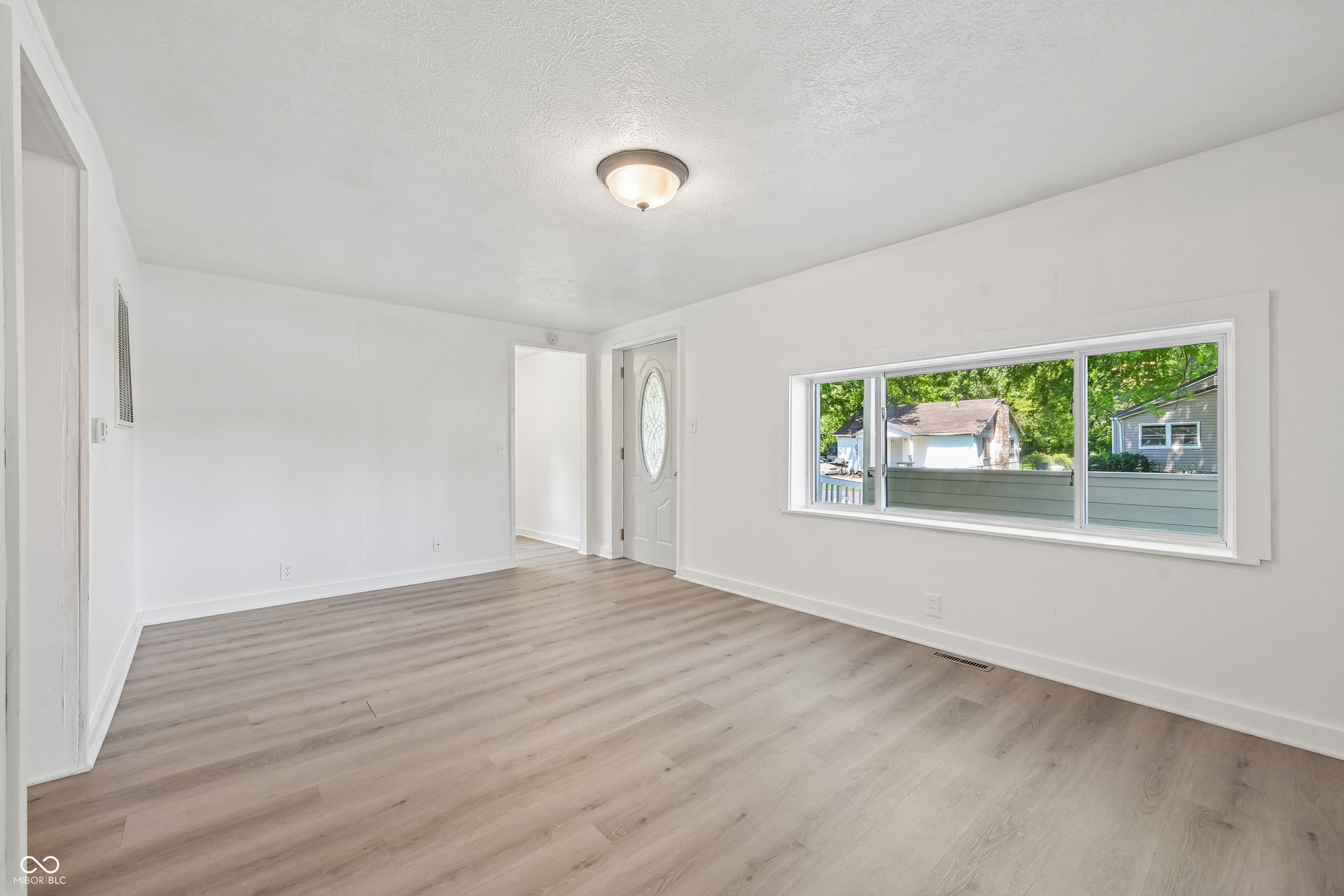 1511 E 20th Street, Muncie, IN 47302