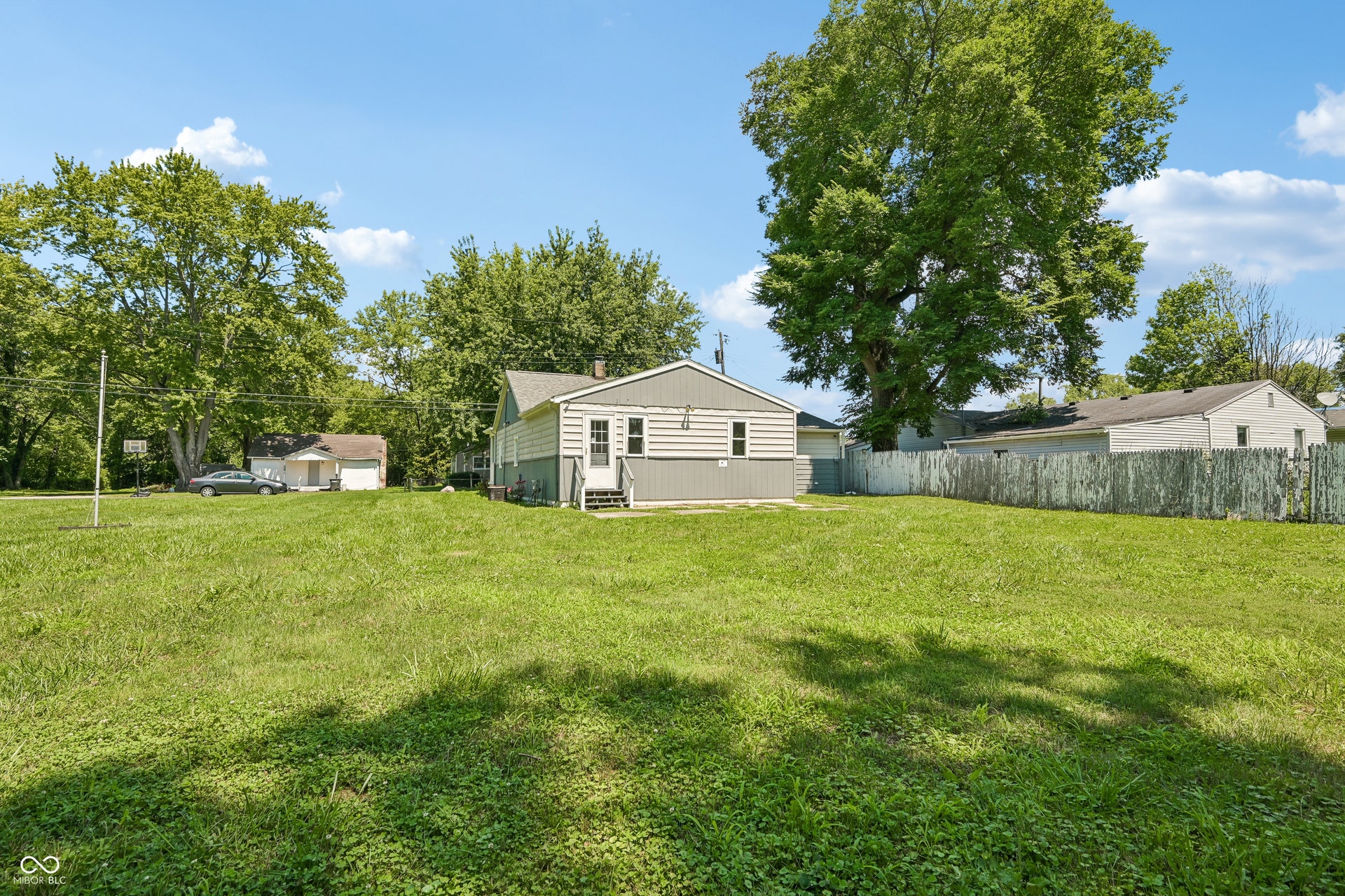 1511 E 20th Street, Muncie, IN 47302