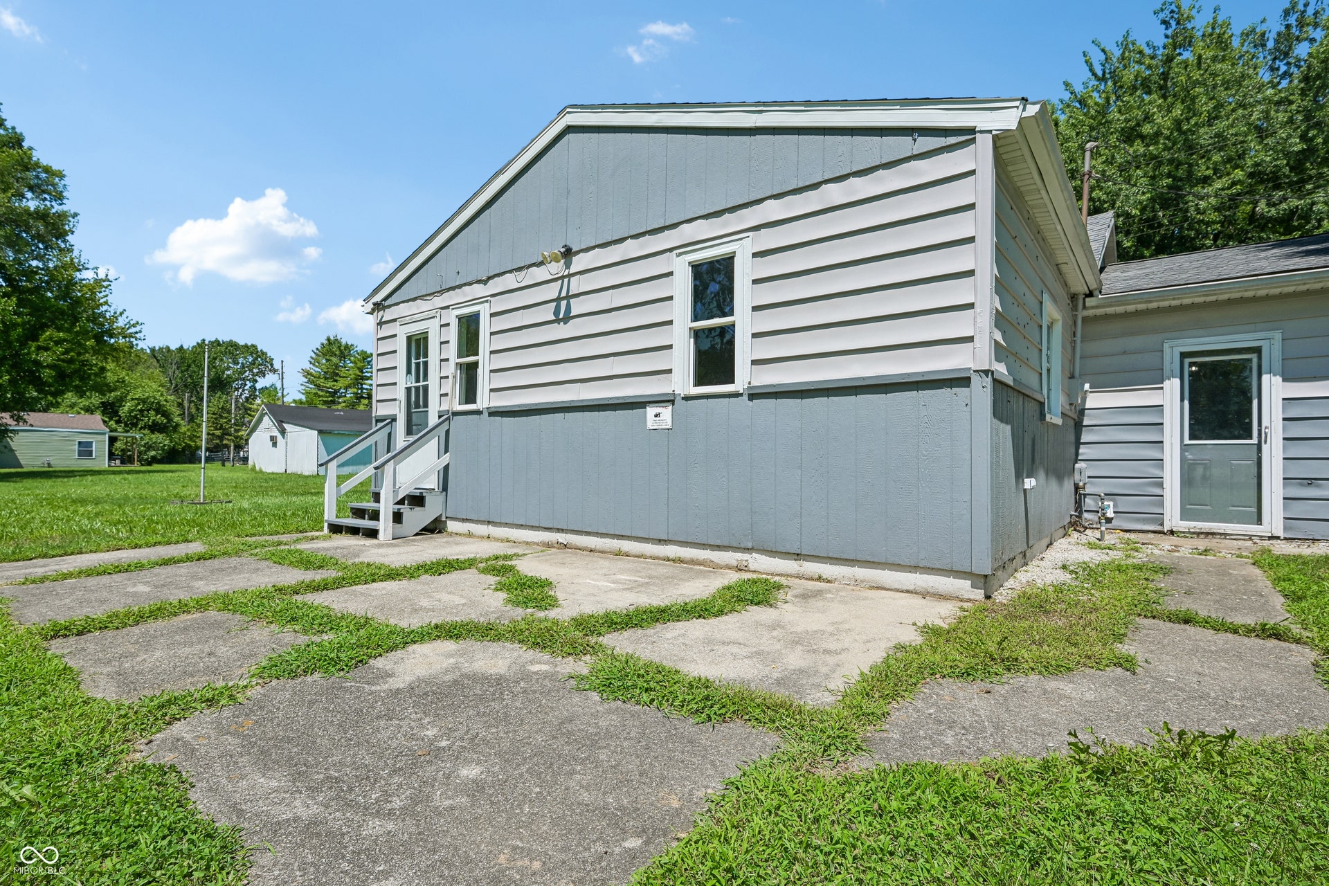 1511 E 20th Street, Muncie, IN 47302