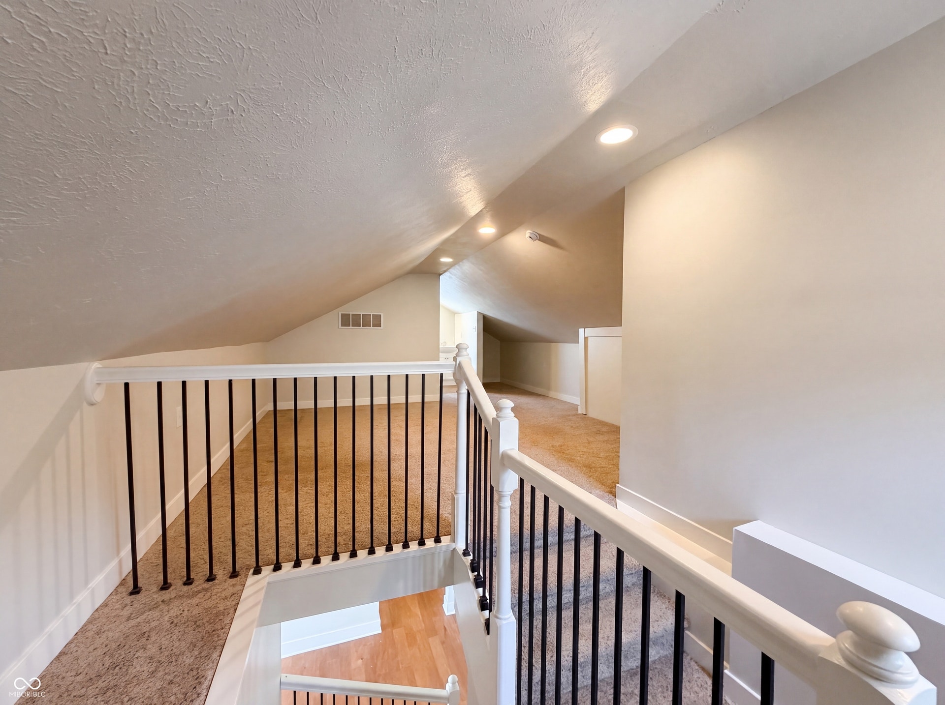 130 S 10th Avenue, Beech Grove, IN 46107 130 S 10th Avenue, Beech Grove, IN 46107