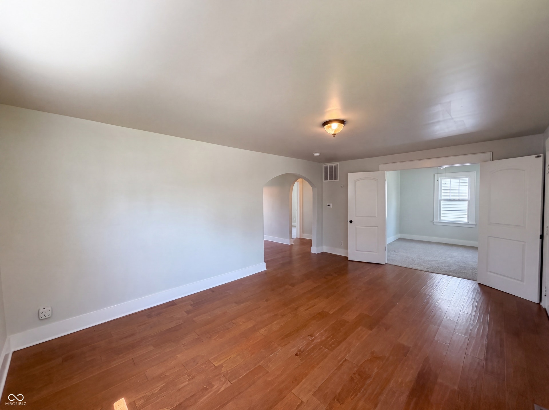130 S 10th Avenue, Beech Grove, IN 46107 130 S 10th Avenue, Beech Grove, IN 46107