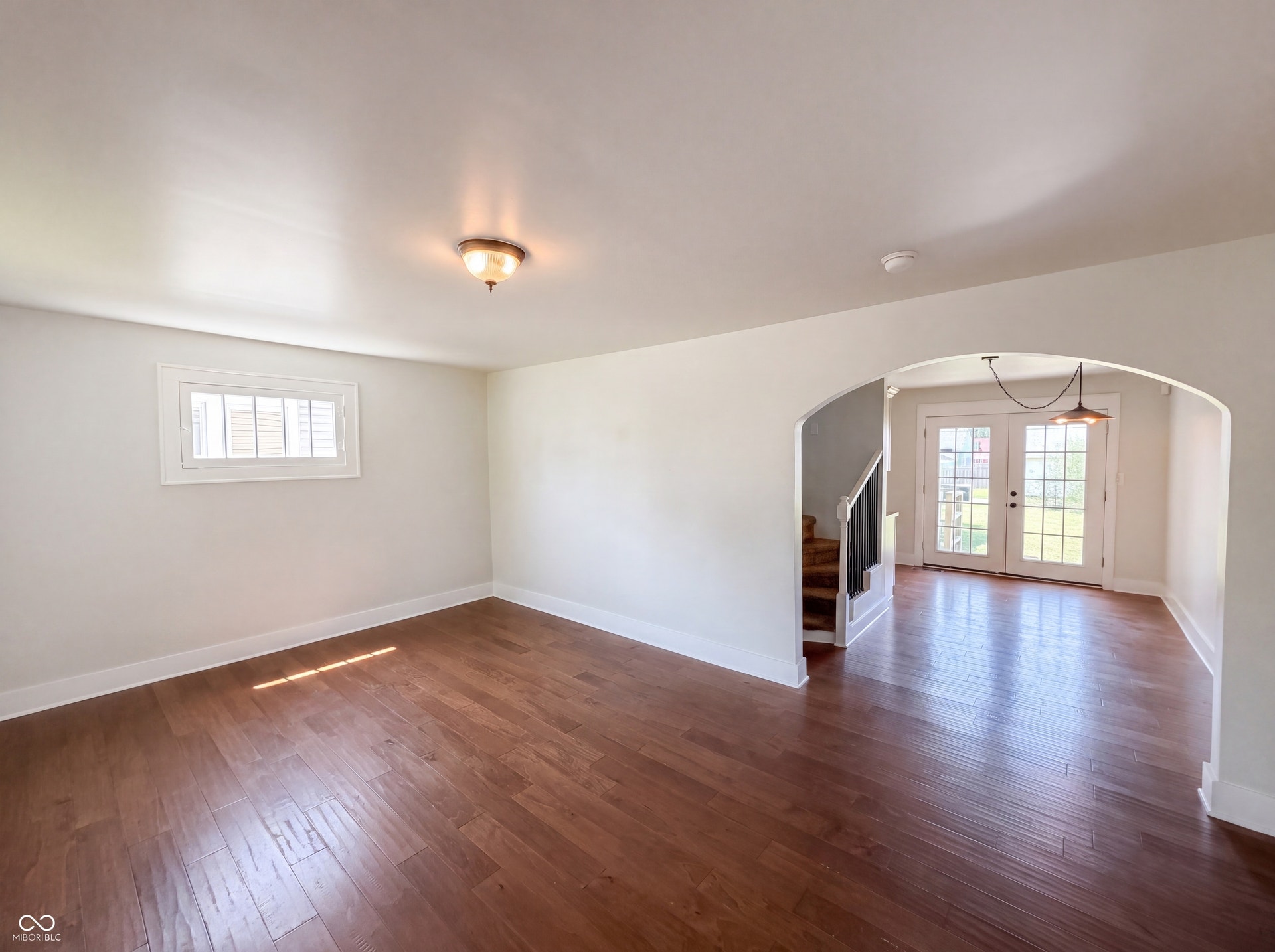 130 S 10th Avenue, Beech Grove, IN 46107 130 S 10th Avenue, Beech Grove, IN 46107