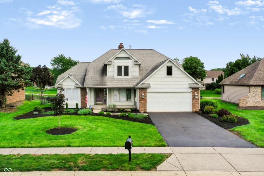 Property photo for 11709 Whisper Bay Court, Carmel, IN