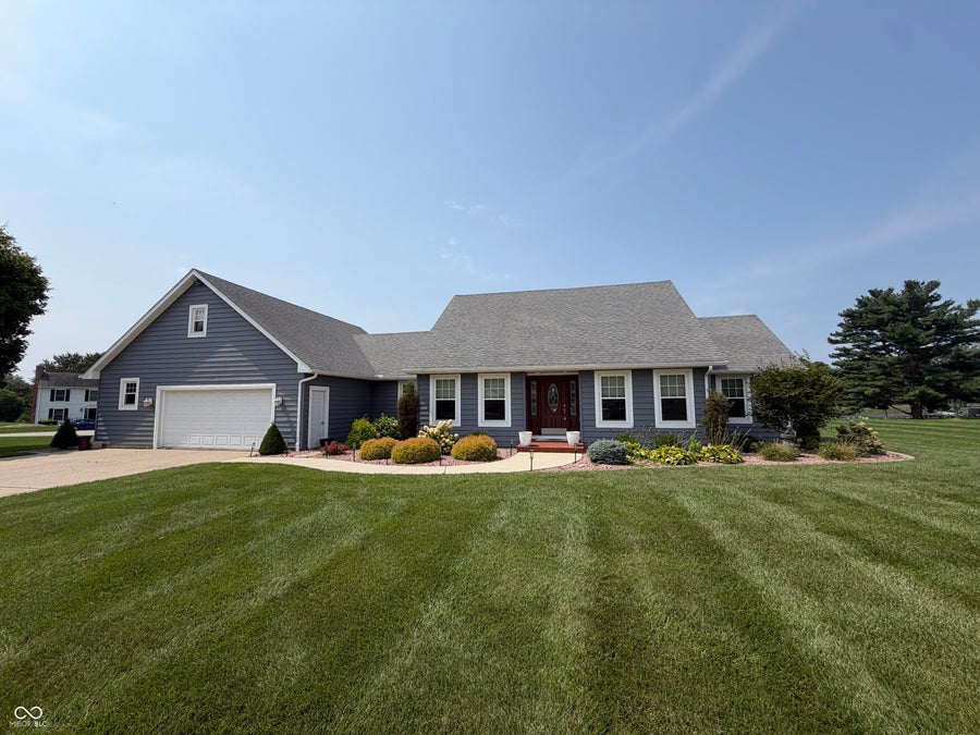 Property photo for 61 Callery Pear Drive, Batesville, IN