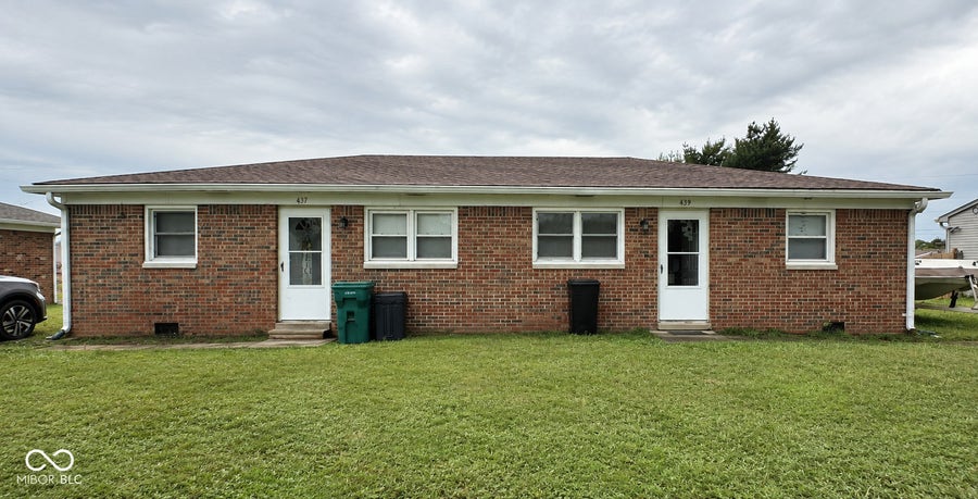 Property photo for 437-439 Duo Drive, Martinsville, IN