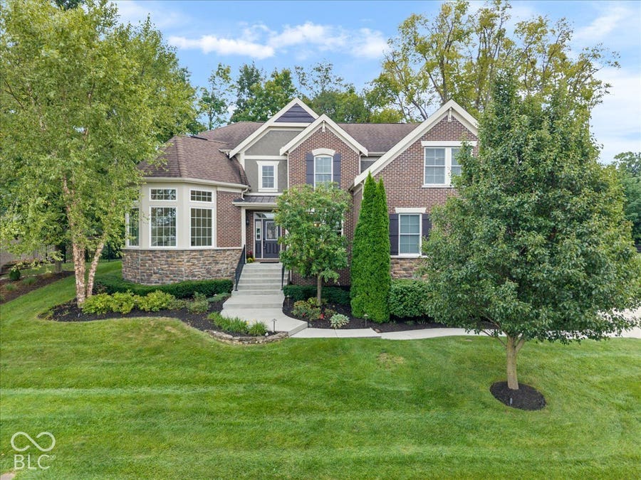Property photo for 10529 Geist View Drive, Fishers, IN