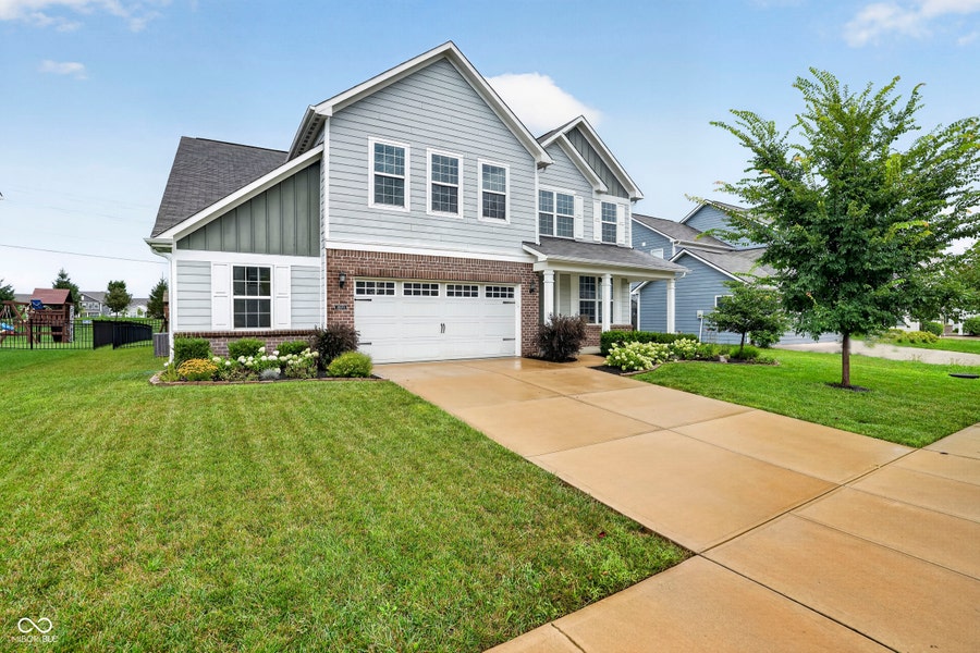 Property photo for 13570 Longrise Lane, Fishers, IN