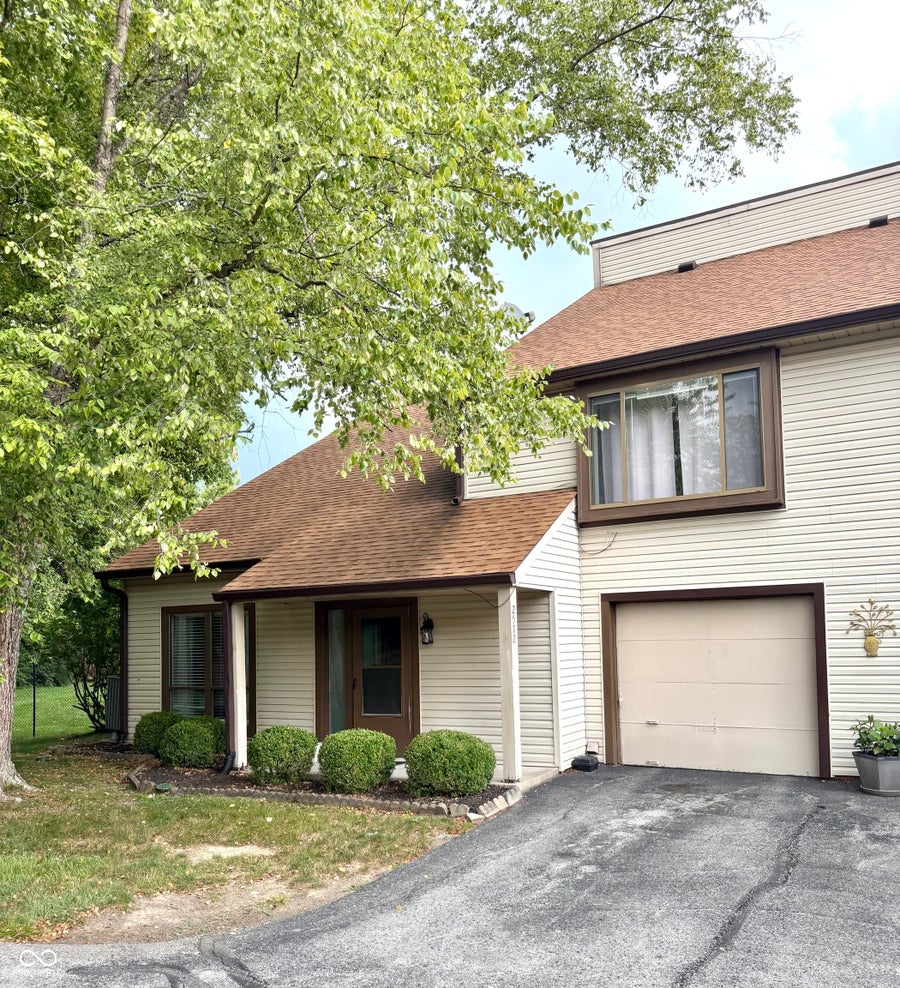 Property photo for 2512 Hideaway North Drive, Indianapolis, IN