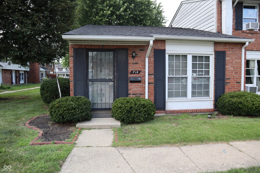 Property photo for 718 Ferndale Court, Indianapolis, IN