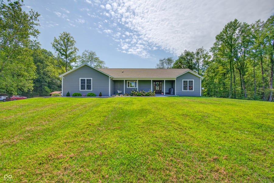 Property photo for 4497 E 500 S, Columbus, IN