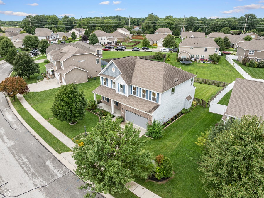 Property photo for 1628 Ballyganner Drive, Avon, IN