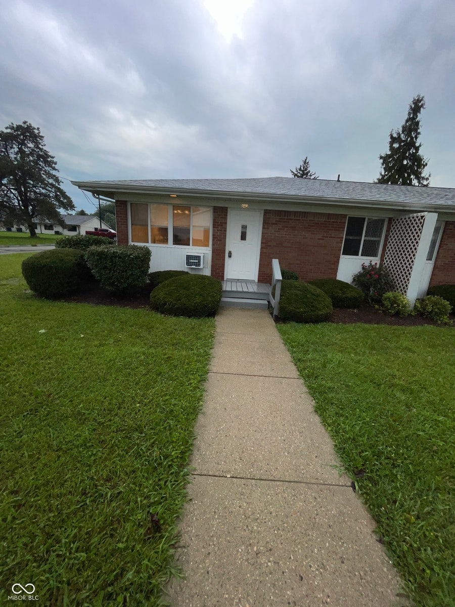 Property photo for 943 W McKay Road, Shelbyville, IN