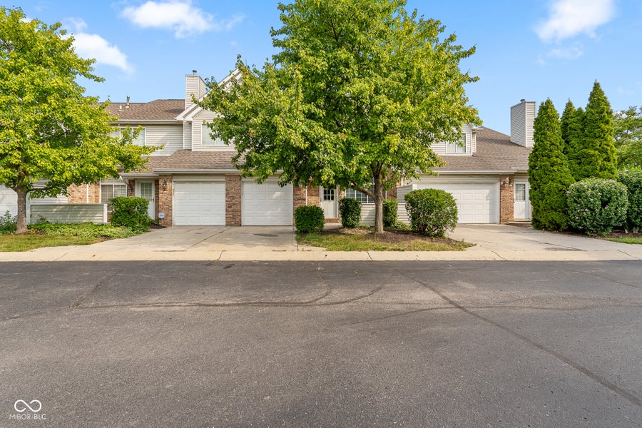Property photo for 6006 Racine Lane, Indianapolis, IN