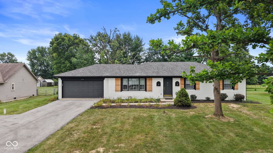Property photo for 7651 E Stop 11 Road, Indianapolis, IN