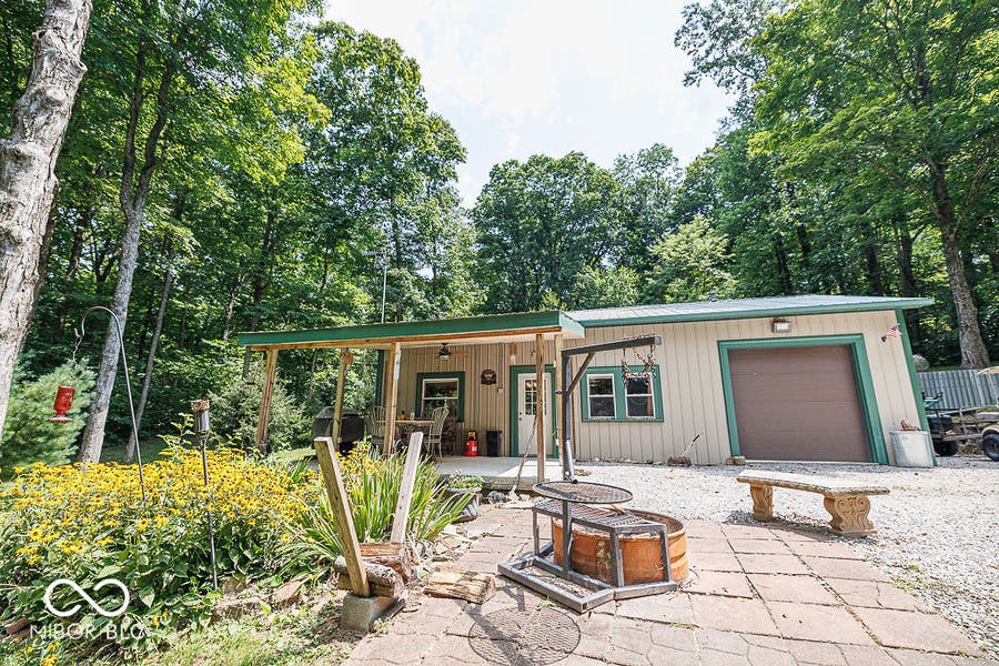 Property photo for 1405 Lakeside Drive, Spencer, IN