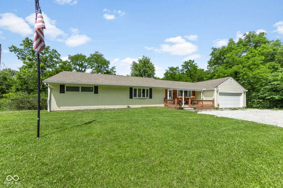 Property photo for 829 N State Road 101 Road, Milan, IN