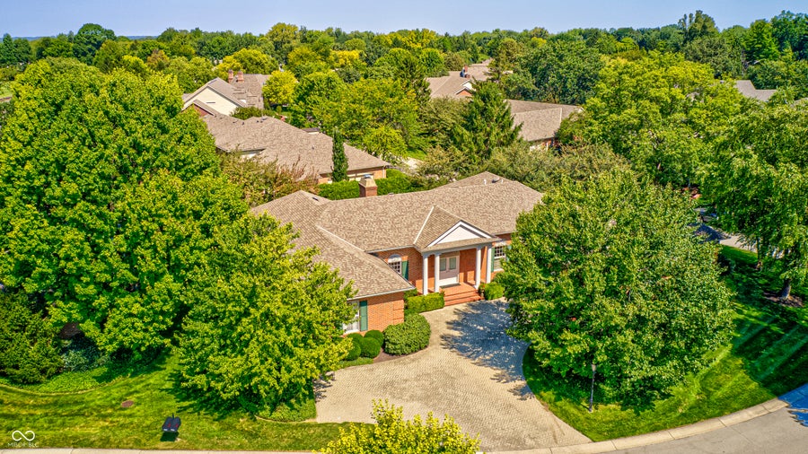 Property photo for 7927 Beaumont Green West Drive, Indianapolis, IN