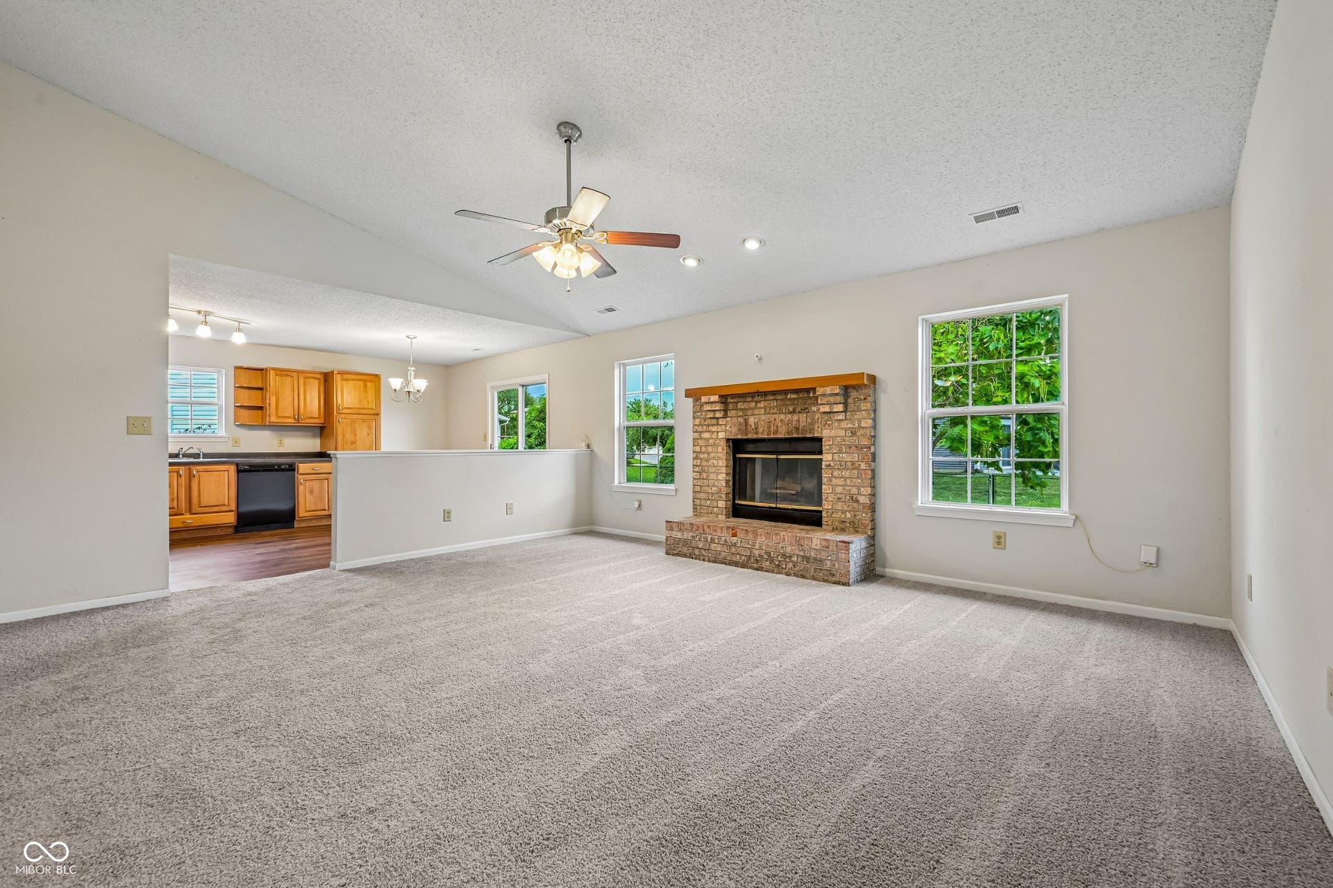 4253 Useppa Court, Westfield, IN 46062