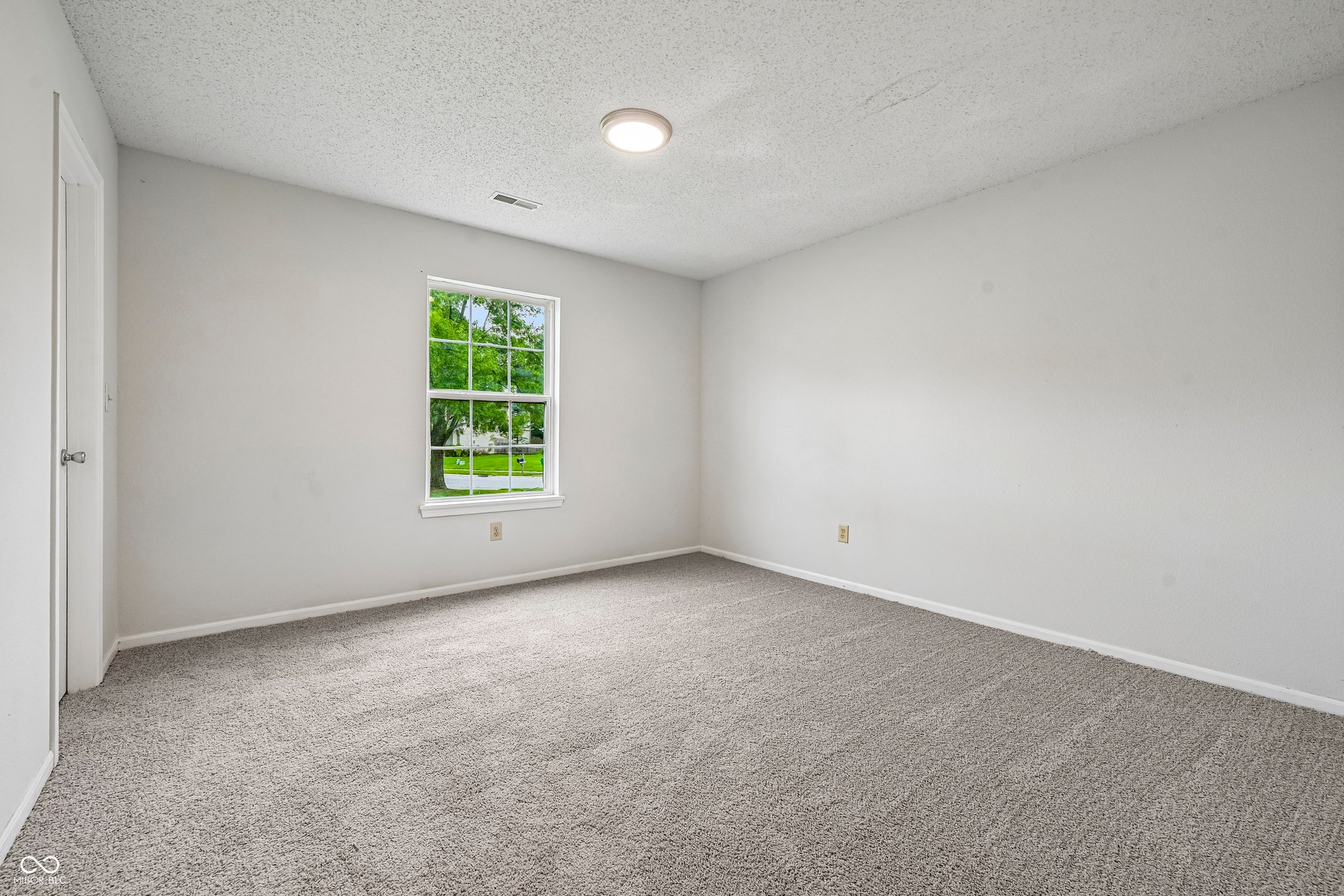 4253 Useppa Court, Westfield, IN 46062
