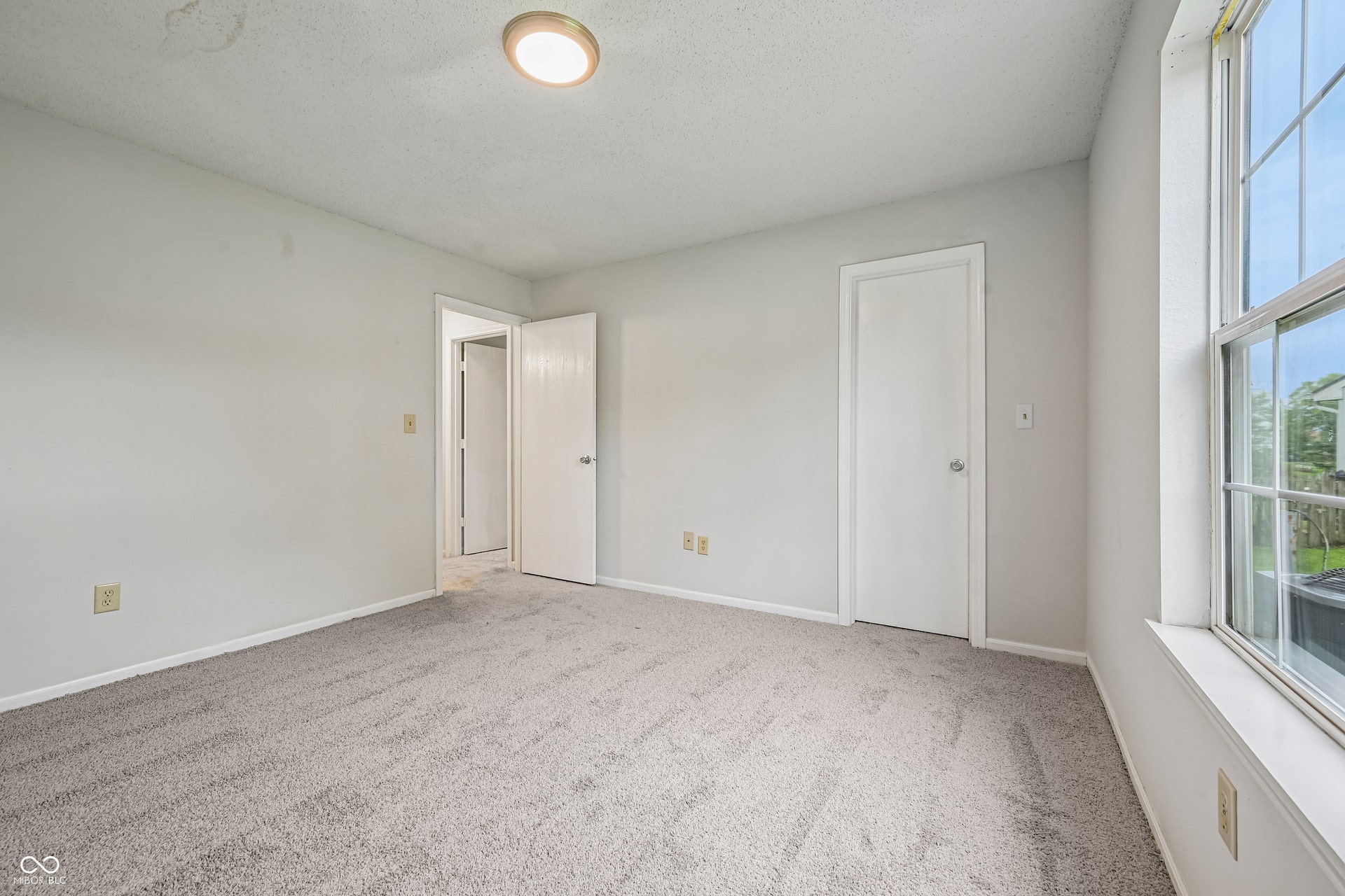 4253 Useppa Court, Westfield, IN 46062