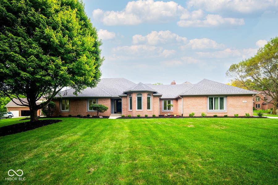 Property photo for 3646 Eagle Emblem Court, Greenwood, IN