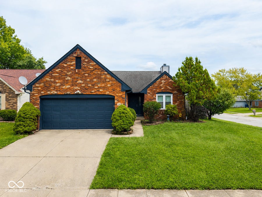 Property photo for 1619 Park Chase Place, Indianapolis, IN