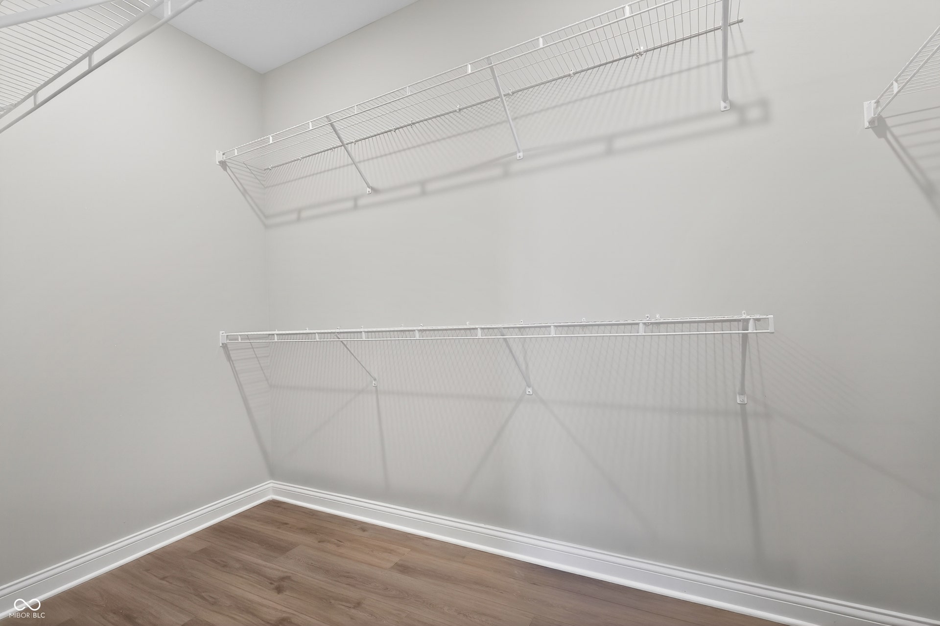 Virtually Altered - Similar Owner's Suite