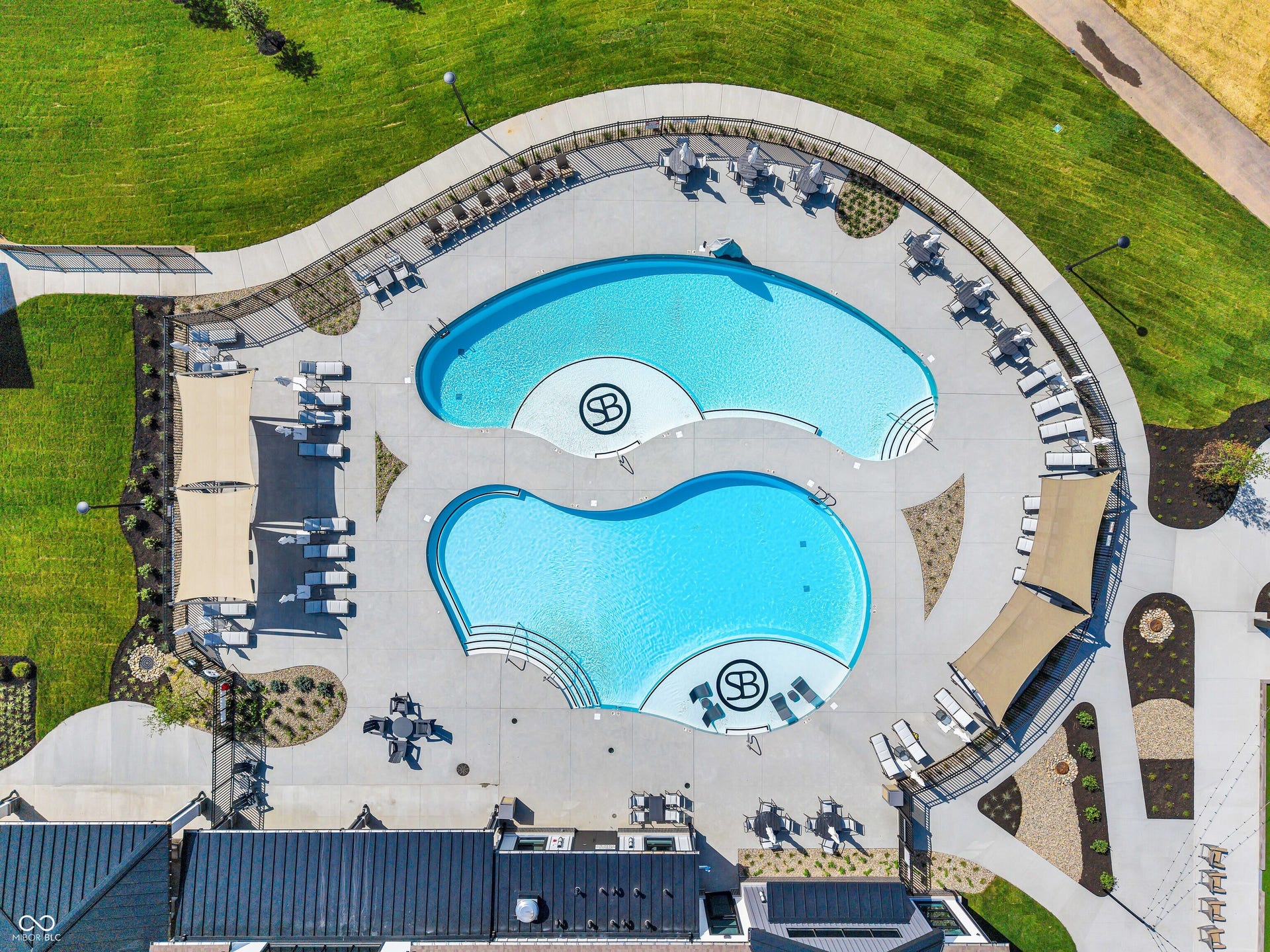 782 Alumroot Drive, Greenwood, IN 46143