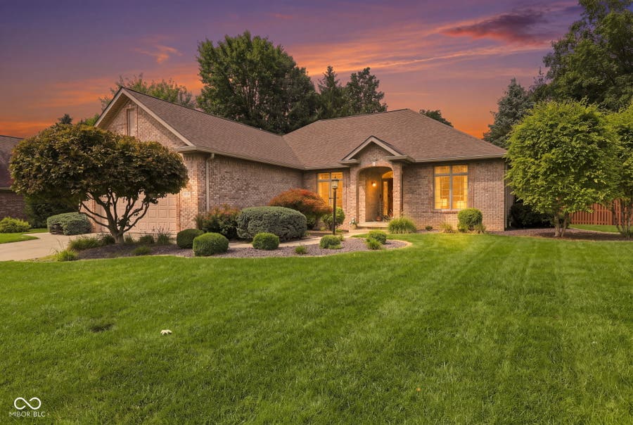 Property photo for 6644 Golden Oak Lane, Avon, IN
