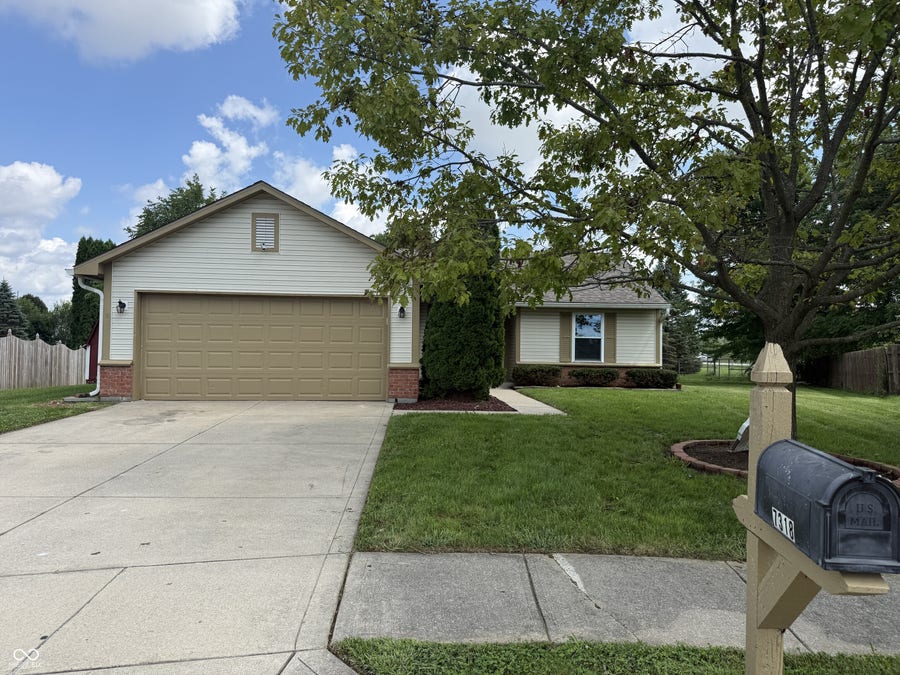 Property photo for 7318 Thornmill Court, Avon, IN