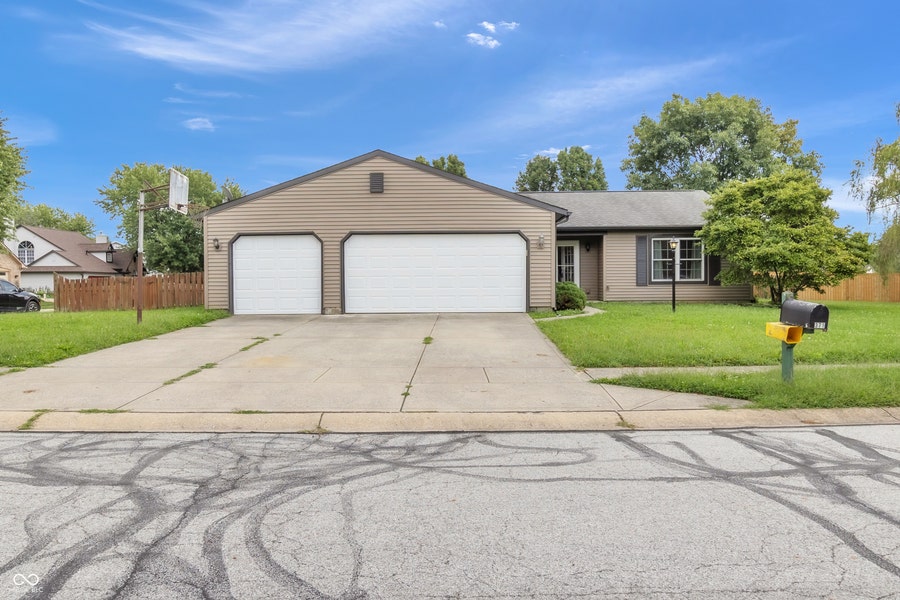 Property photo for 371 Watercrest Way, Avon, IN