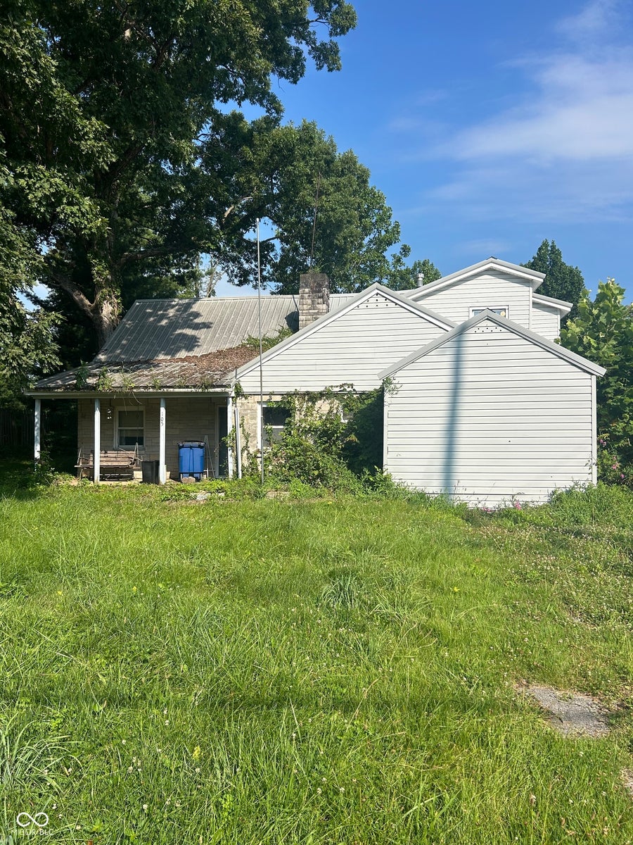 Property photo for 105 Heltonville Road W, Bedford, IN