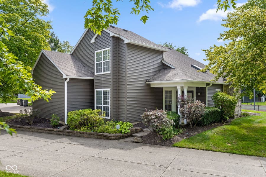 Property photo for 6407 Bayside South Drive, Indianapolis, IN
