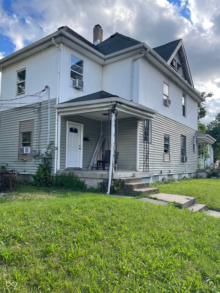 Property photo for 231-233 W 29th Street, Indianapolis, IN