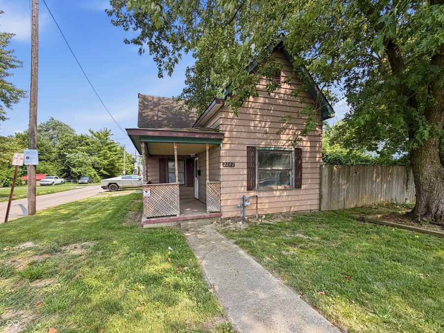Property photo for 2202 Columbus Avenue, Anderson, IN