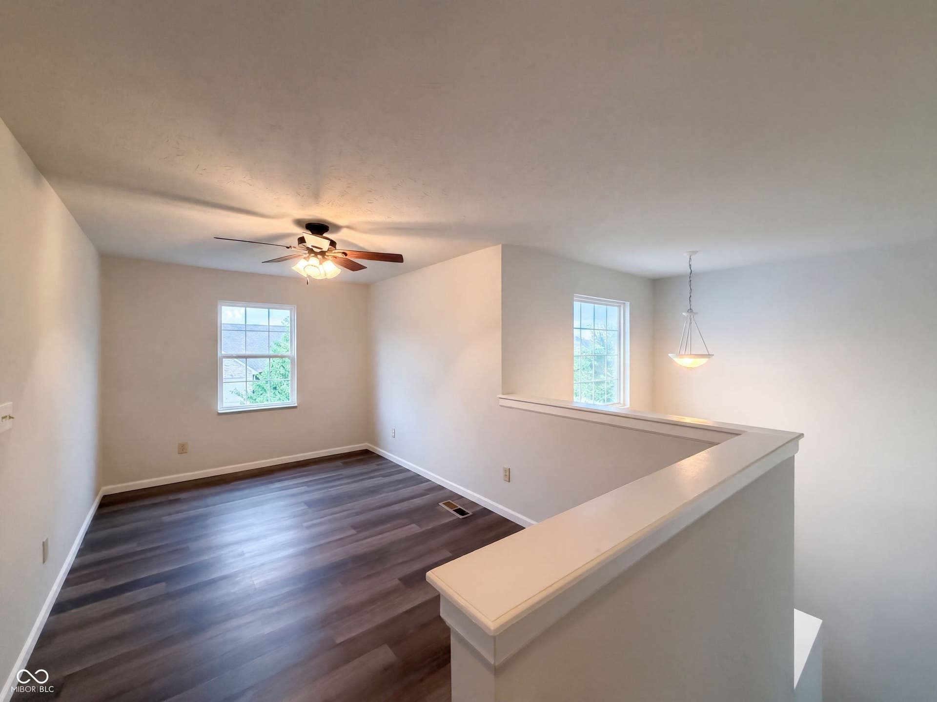 1349 Fiesta Drive, Franklin, IN 46131 1349 Fiesta Drive, Franklin, IN 46131