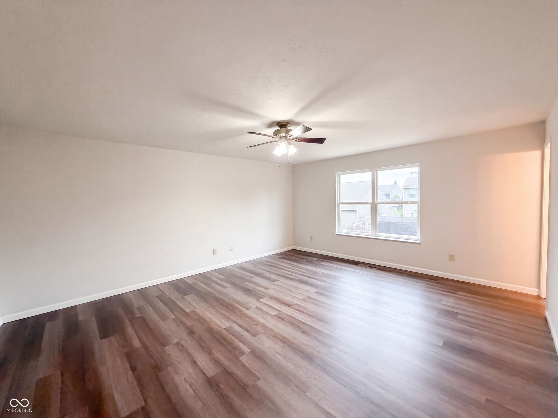 1349 Fiesta Drive, Franklin, IN 46131 1349 Fiesta Drive, Franklin, IN 46131