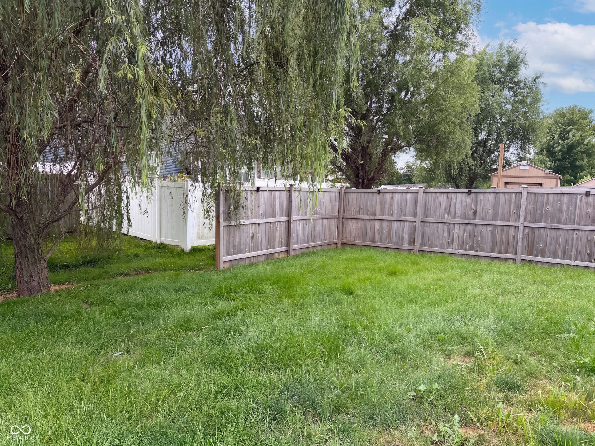 1349 Fiesta Drive, Franklin, IN 46131 1349 Fiesta Drive, Franklin, IN 46131