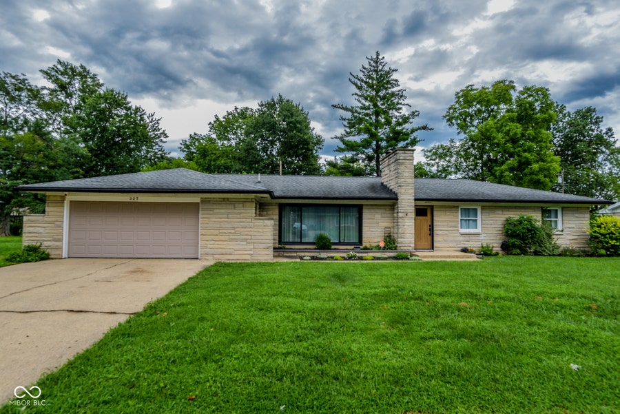 Property photo for 327 Brookside Lane, Plainfield, IN