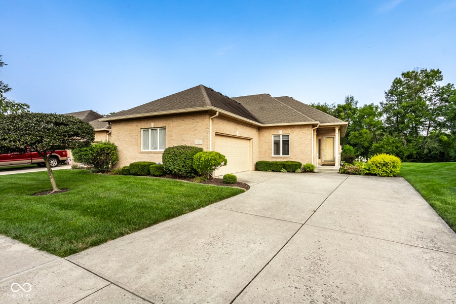 Property photo for 1392 Heron Ridge, Greenwood, IN