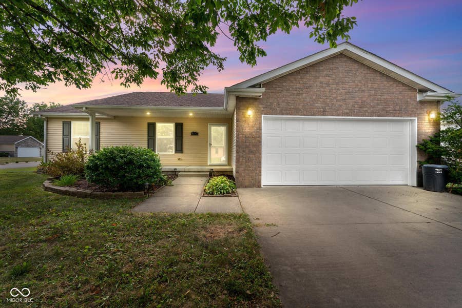 Property photo for 802 Allendale Drive, Seymour, IN