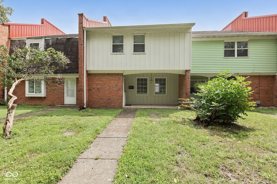 Property photo for 6440 Commons Drive, Indianapolis, IN