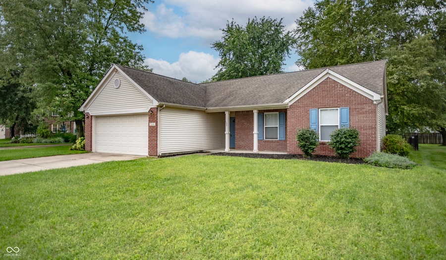 Property photo for 13246 Golden Ash Court, Fishers, IN